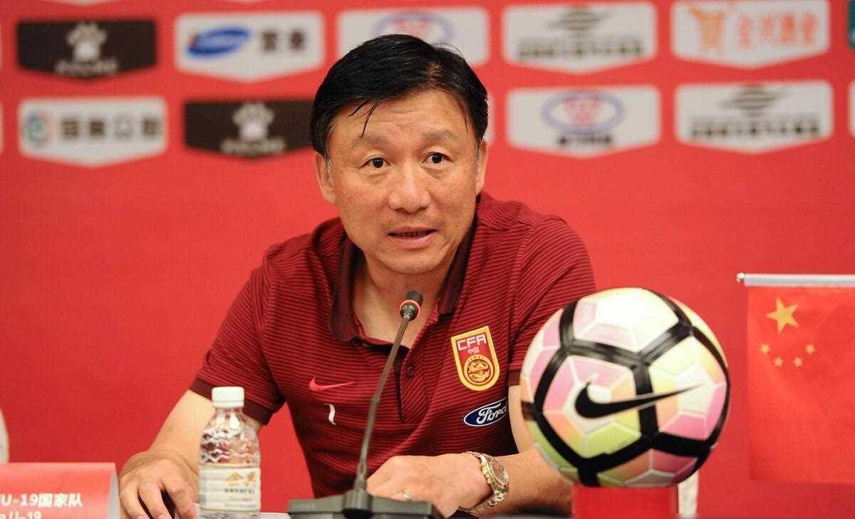 包含天津狮队教练引入新战术，期待反弹的词条